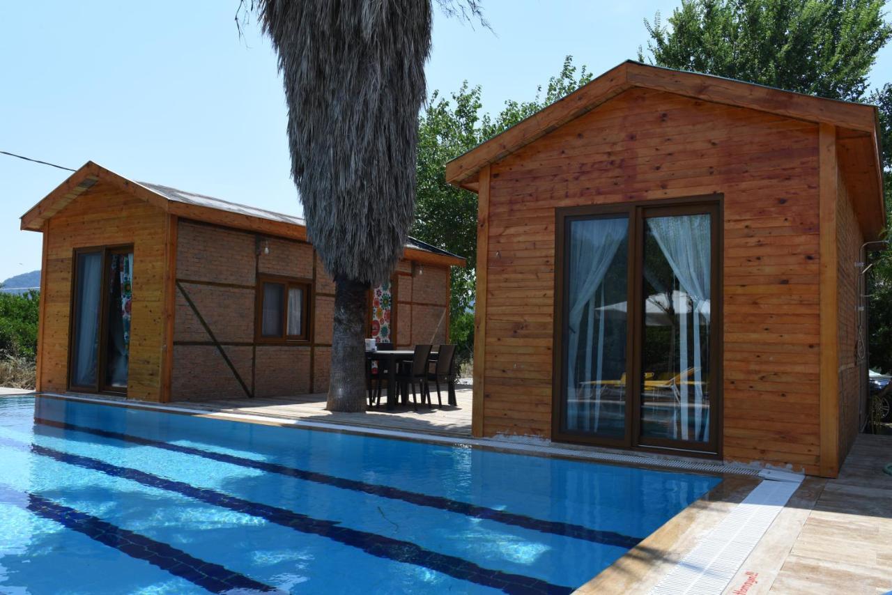 Otantik Tas Ev Acomodação com café da manhã Dalaman Exterior foto